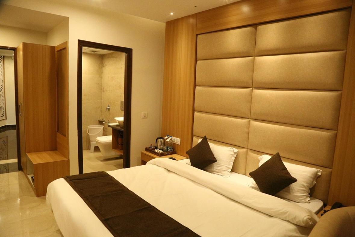 Shining Hills Otel Mussoorie Dış mekan fotoğraf